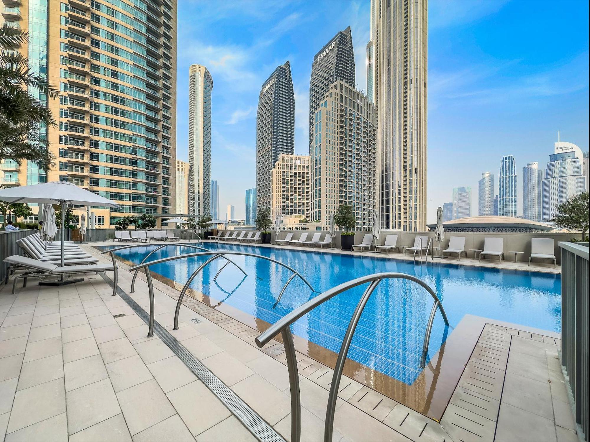 2Br With Skyline Views At Forte Near Dubai Opera Apartment Exterior photo