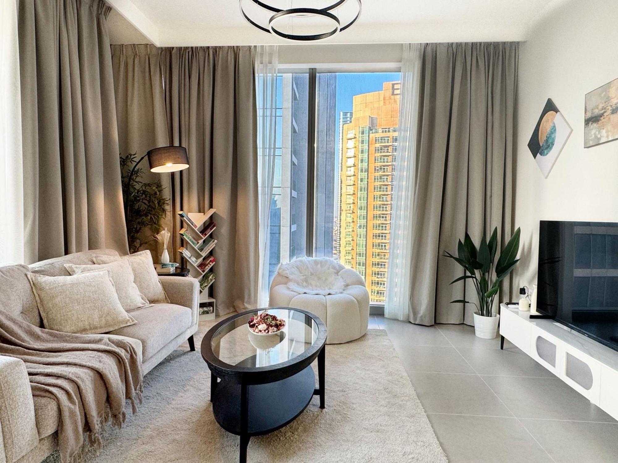 2Br With Skyline Views At Forte Near Dubai Opera Apartment Exterior photo